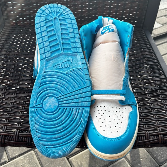 Jordan 1 Retro High OG UNC sz 11m - Picture 5 of 9